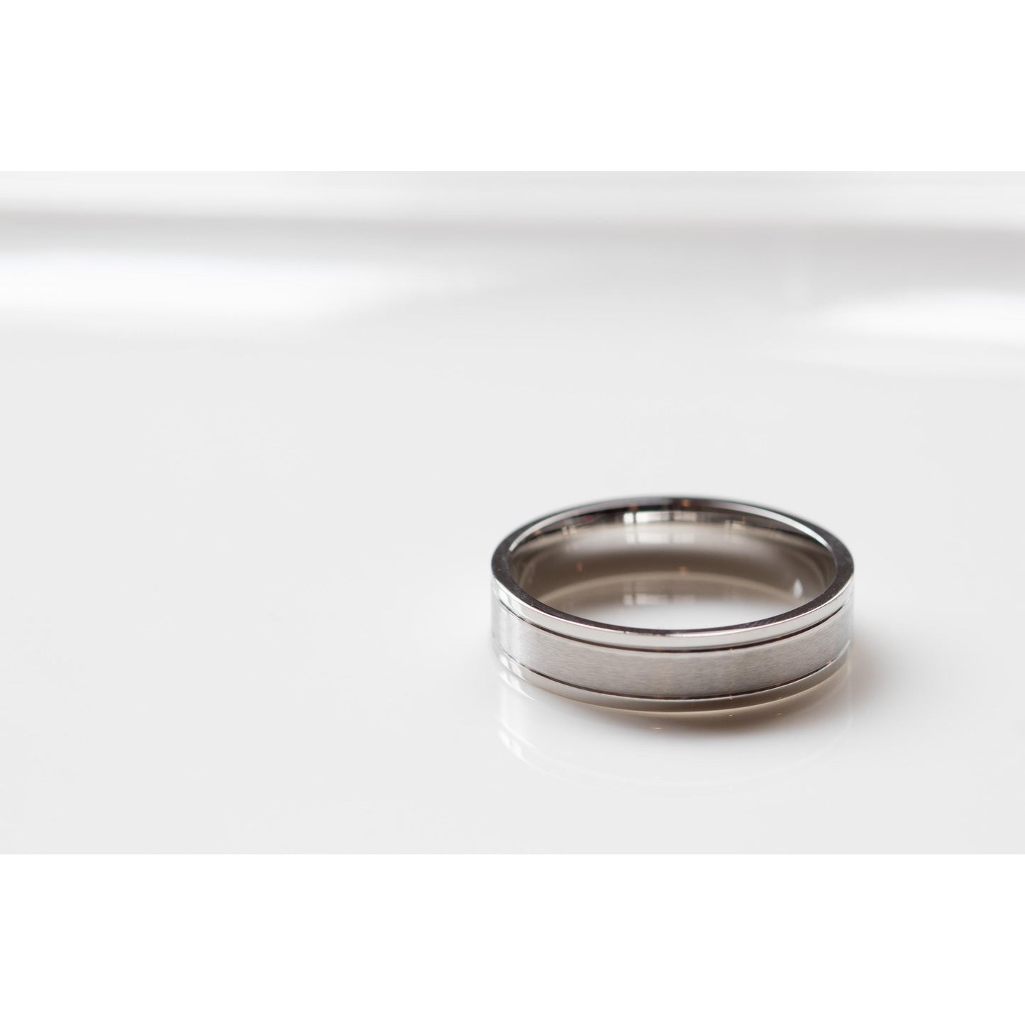 Elegant Wedding Band